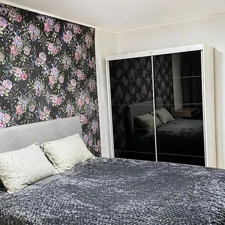 Jaamamoisa Three Bedroom With Parking Tartu